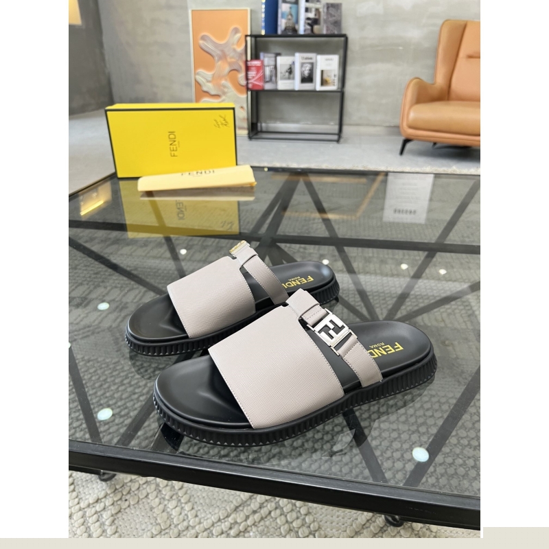 F**di slippers